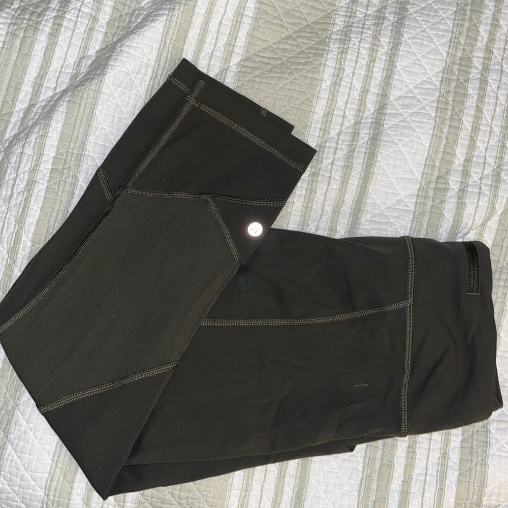 Lululemon cropped leggings